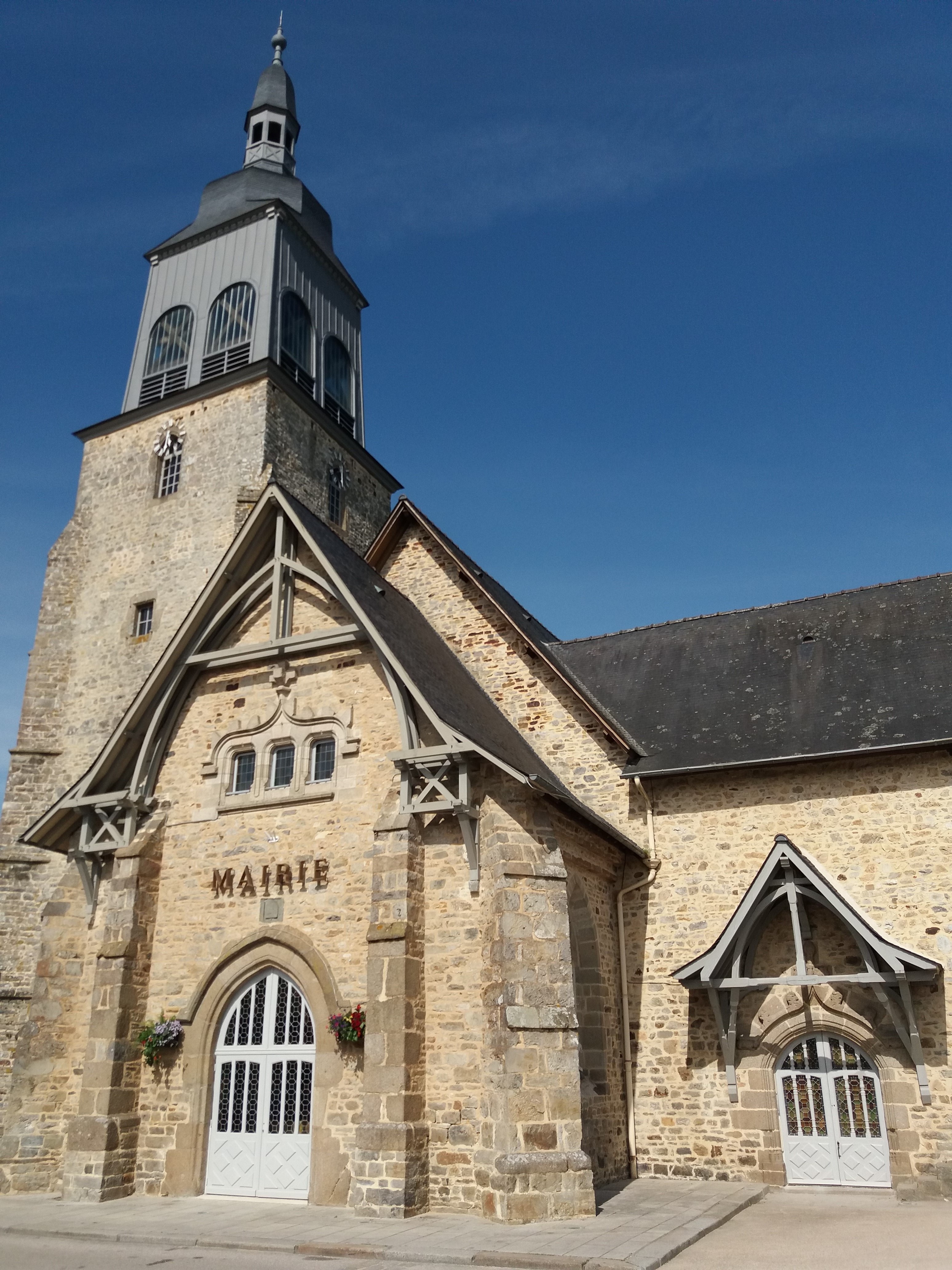 mairie de val d izé - mairie de val d'ize 35450